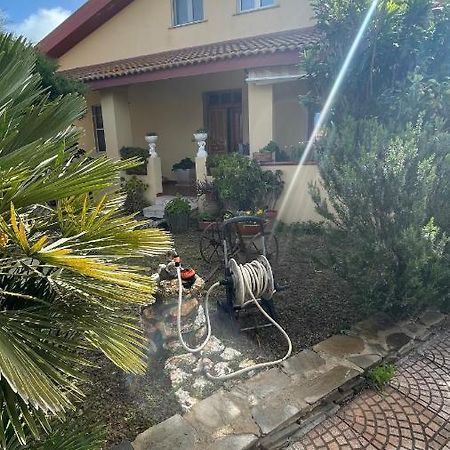 Bed and Breakfast La Mansarda Biancareddu Exterior foto