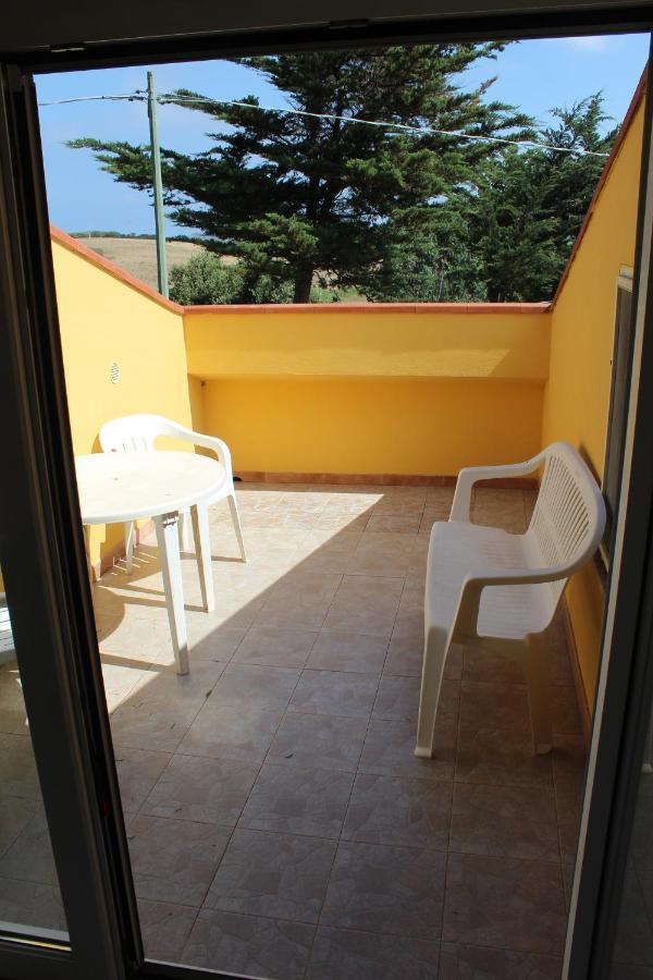 Bed and Breakfast La Mansarda Biancareddu Exterior foto
