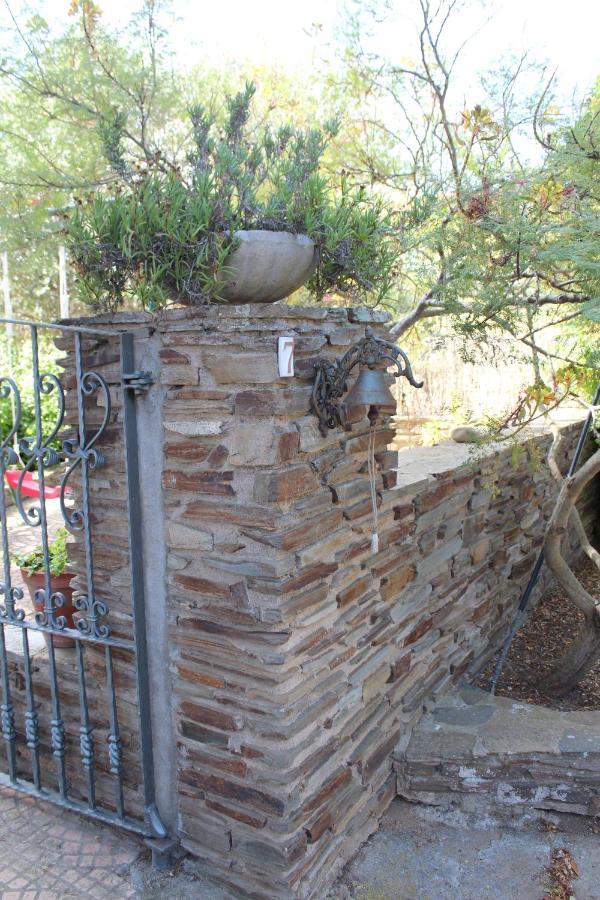 Bed and Breakfast La Mansarda Biancareddu Exterior foto